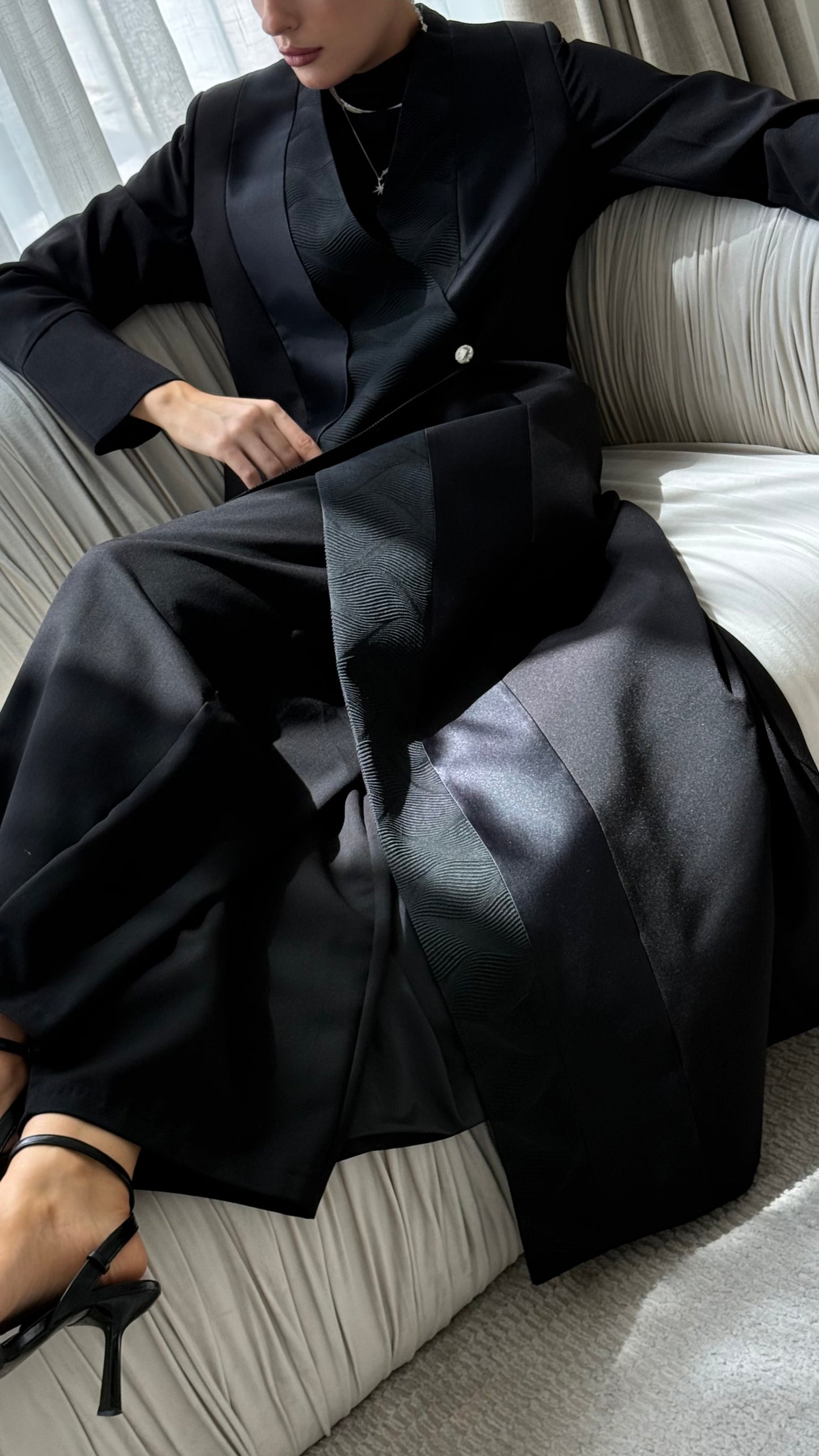 Majesty Black Blazer